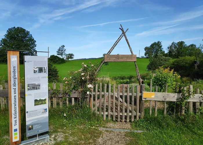 Alpenglueck Im Oberallgaeu Mit Hallenbad, Sauna, Wlan アパート