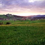 Alpenglück Im Oberallgäu Mit Hallenbad, Sauna, Wlan Apartment *